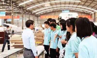 校企合作深化技術交流，云南新華電腦學校師生蒞臨澳都參觀訪問圓滿落幕